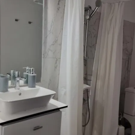 Διαμέρισμα Apartment's